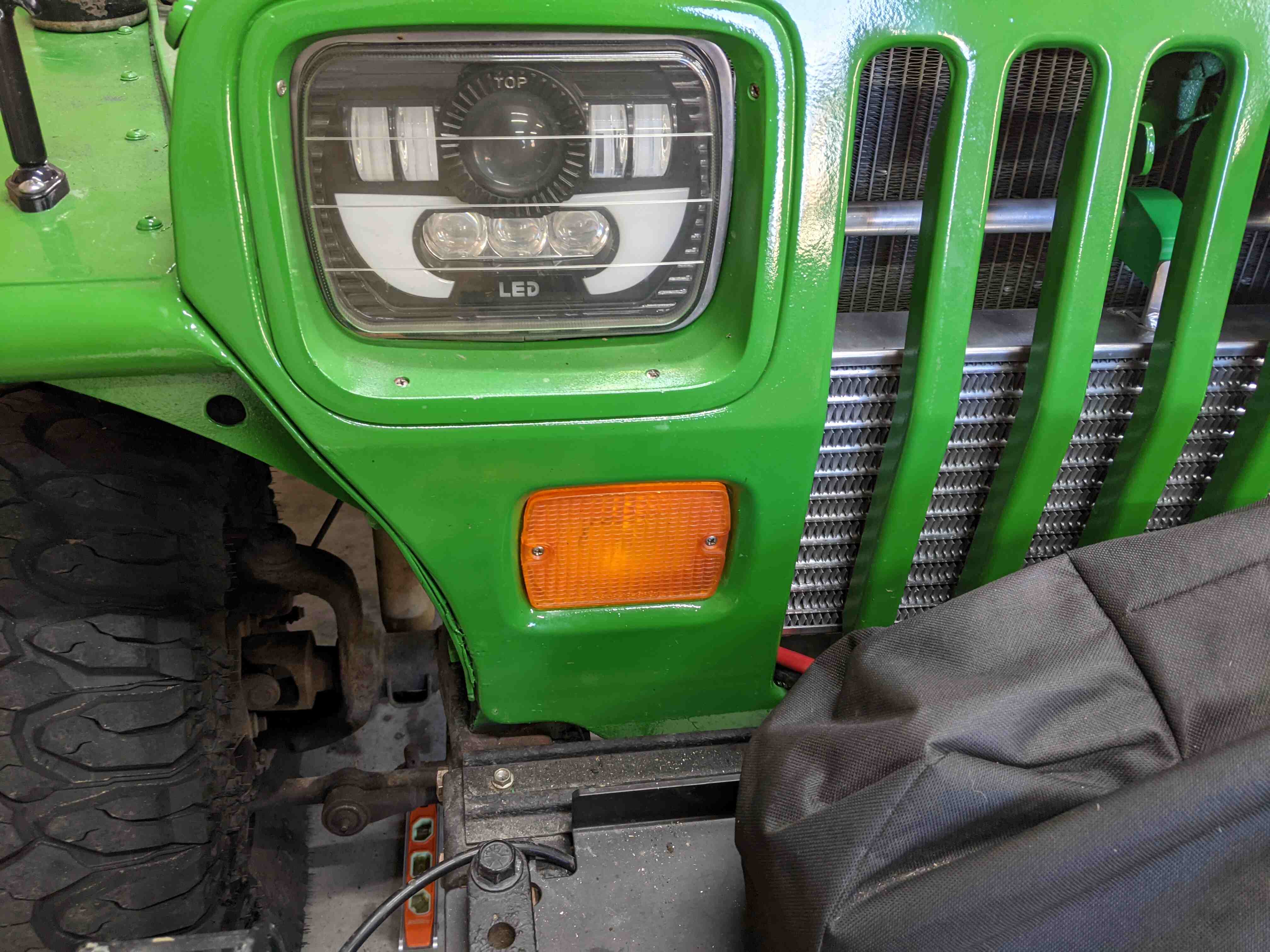 Low-Profile Front Turn-Signal Housings