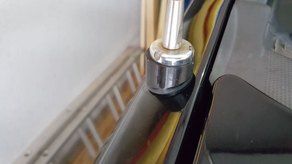 Fender-Antenna Escutcheon