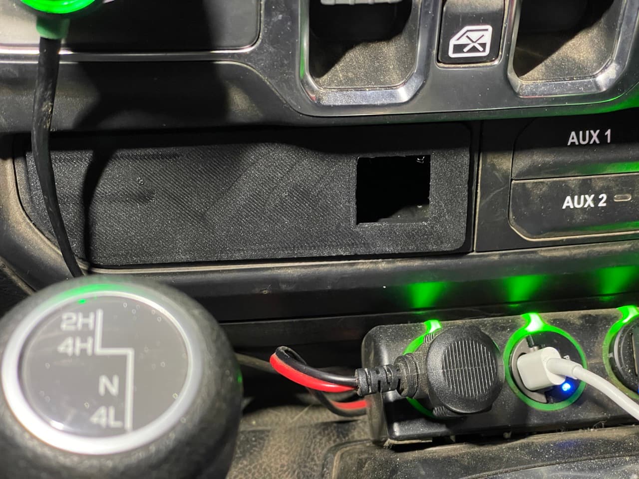 Left-Cubby RJ45 Radio Faceplates